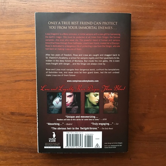 Vampire Academy 2 book bundle - Picture 4 of 9